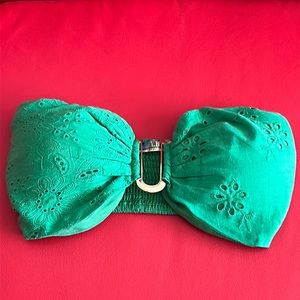 New bra top in 100% cotton…Never worn